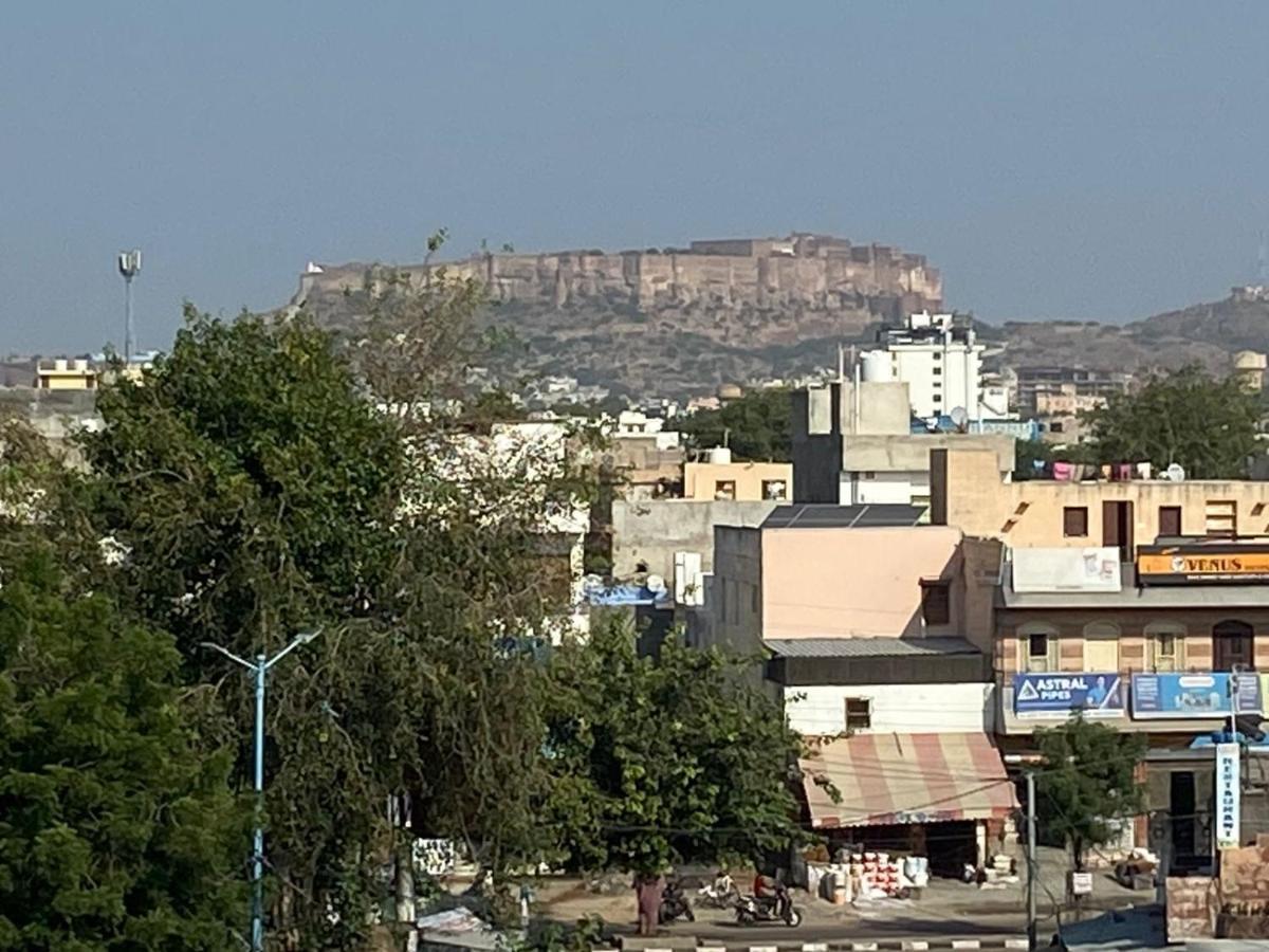 شقة Guru Kripa House جودبور المظهر الخارجي الصورة